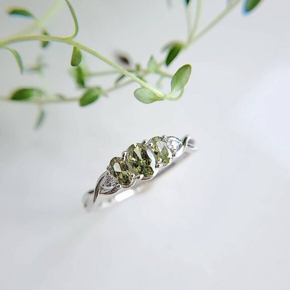 Sterling Silver Peridot Ring, Peridot Stone, Birthstone - Picture 9 of 10